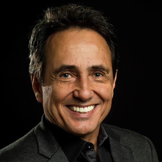 Dr. Marcos Eberlin